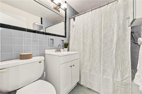 4625 Fifth Avenue Oakland PA 15213