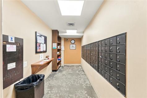 4625 Fifth Avenue Oakland PA 15213
