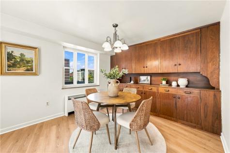4625 Fifth Avenue Oakland PA 15213