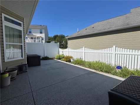 132 Cobblestone Drive Ohio Township PA 15237