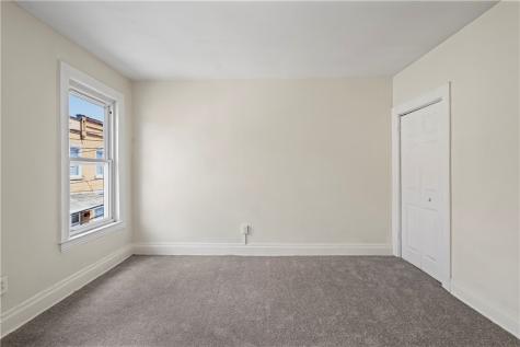 5 Edith Place Oakland PA 15213