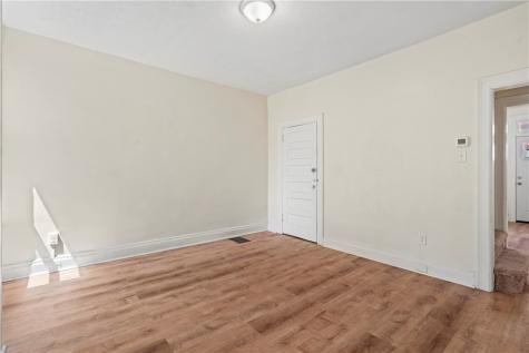 5 Edith Place Oakland PA 15213