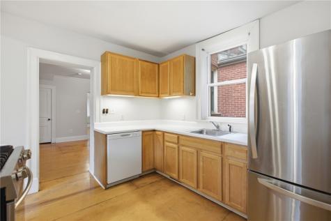 4 Clarendon Place Friendship Park PA 15206