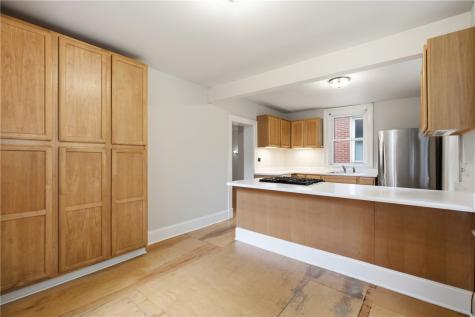 4 Clarendon Place Friendship Park PA 15206