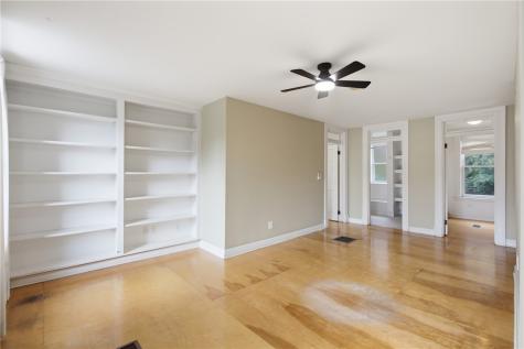 4 Clarendon Place Friendship Park PA 15206
