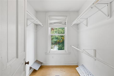 4 Clarendon Place Friendship Park PA 15206