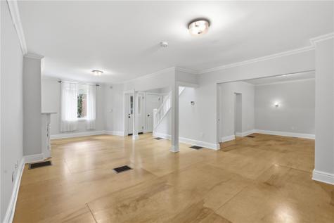 4 Clarendon Place Friendship Park PA 15206