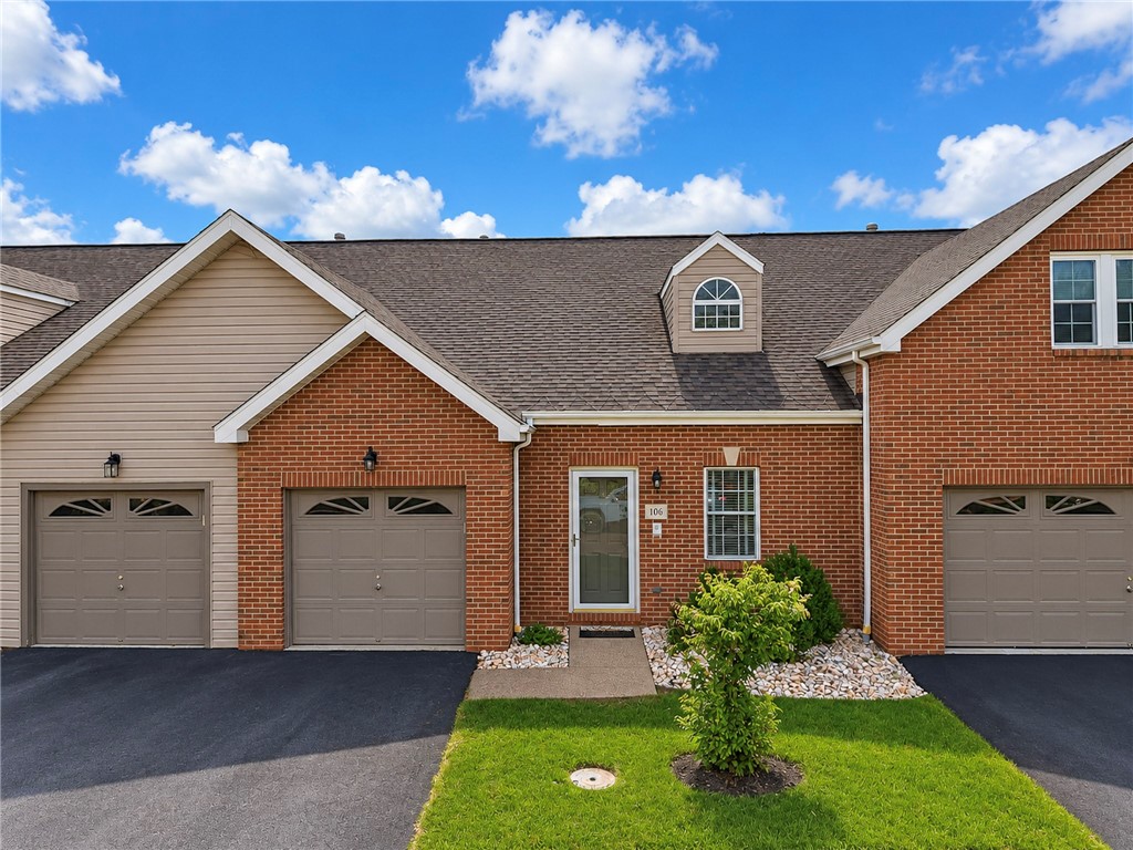 106 Paddock Lane Whitehall PA 15236