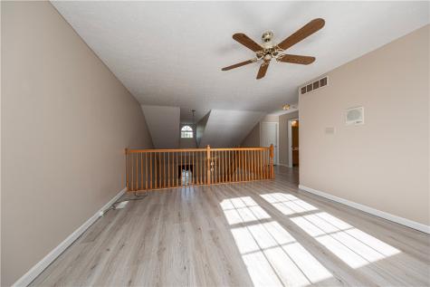 106 Paddock Lane Whitehall PA 15236