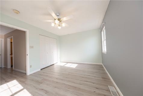 106 Paddock Lane Whitehall PA 15236