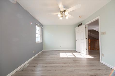 106 Paddock Lane Whitehall PA 15236