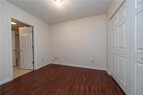 106 Paddock Lane Whitehall PA 15236