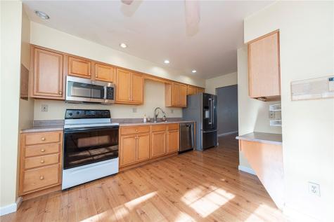 106 Paddock Lane Whitehall PA 15236