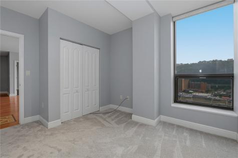 151 Fort Pitt Boulevard Downtown Pgh PA 15222
