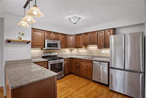 2659 Hunters Pointe Drive Franklin Park PA 15090