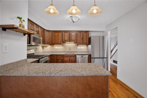2659 Hunters Pointe Drive Franklin Park PA 15090