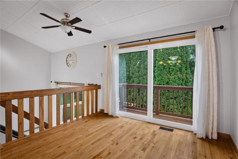 2659 Hunters Pointe Drive Franklin Park PA 15090