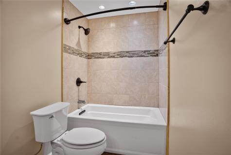 2659 Hunters Pointe Drive Franklin Park PA 15090