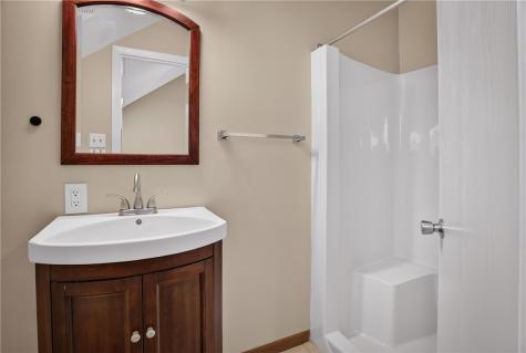 2659 Hunters Pointe Drive Franklin Park PA 15090