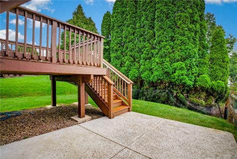 2659 Hunters Pointe Drive Franklin Park PA 15090