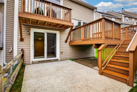 2659 Hunters Pointe Drive Franklin Park PA 15090