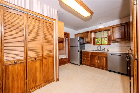 610 Eau Claire Street City Of But Ne PA 16001