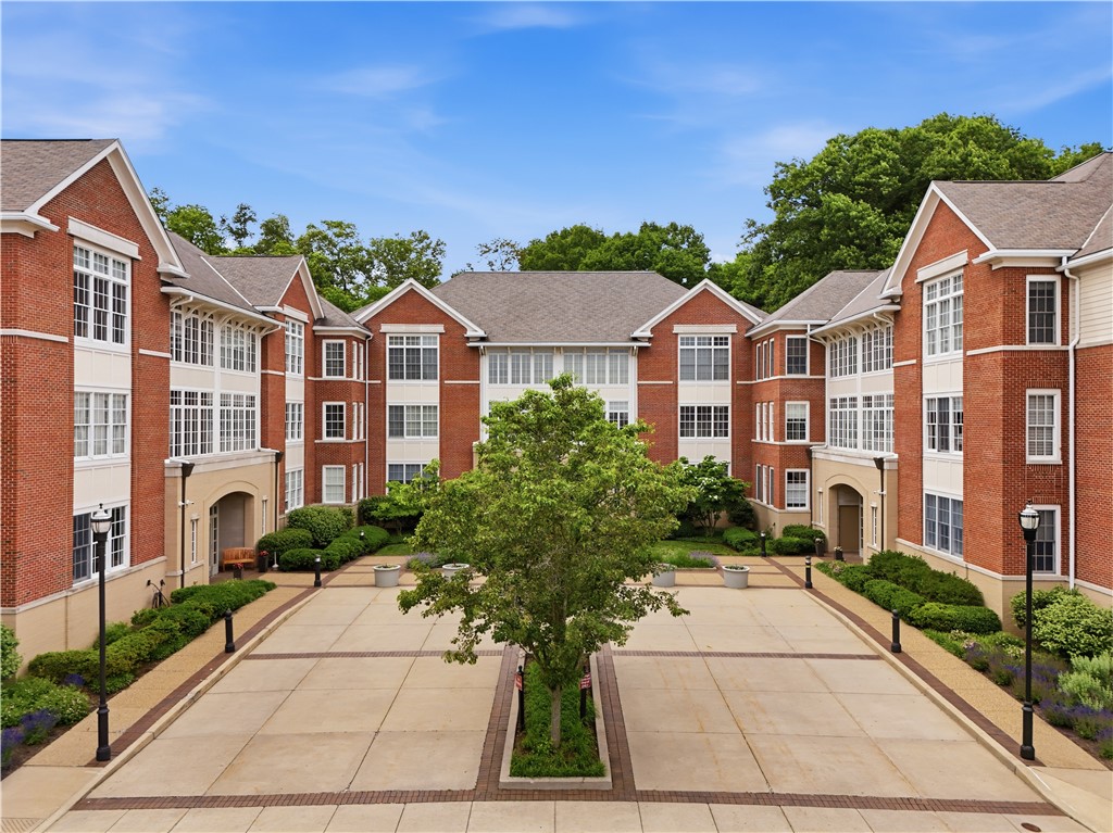 1219 Crescent Place Squirrel Hill PA 15217