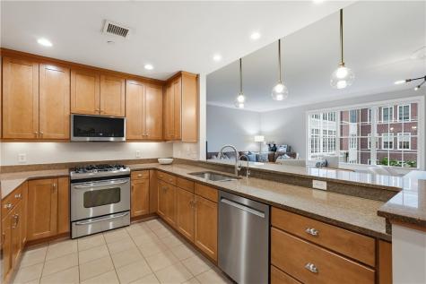1219 Crescent Place Squirrel Hill PA 15217