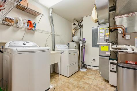 1219 Crescent Place Squirrel Hill PA 15217