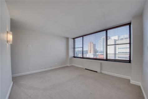 112 Washington Place Downtown Pgh PA 15219