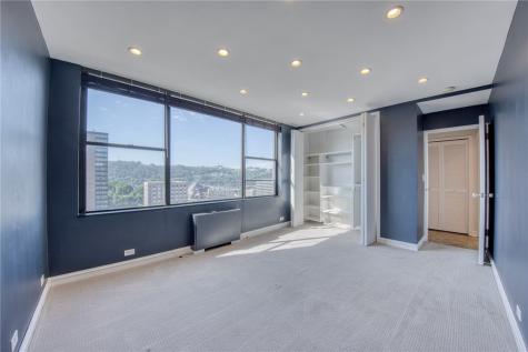 112 Washington Place Downtown Pgh PA 15219