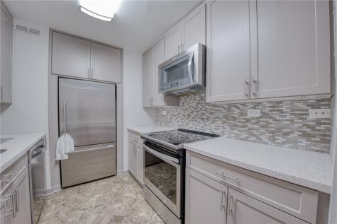 112 Washington Place Downtown Pgh PA 15219