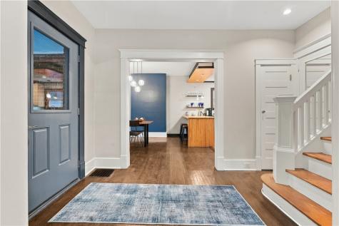 5828 Nicholson Street Squirrel Hill PA 15217