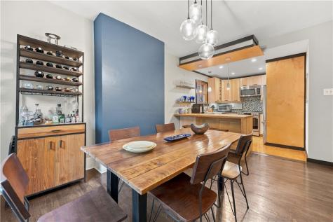 5828 Nicholson Street Squirrel Hill PA 15217