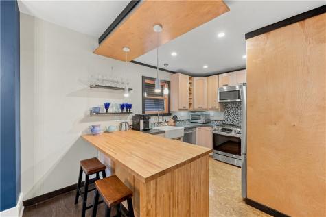 5828 Nicholson Street Squirrel Hill PA 15217