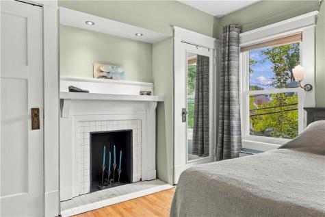5828 Nicholson Street Squirrel Hill PA 15217