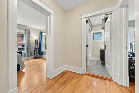 5828 Nicholson Street Squirrel Hill PA 15217