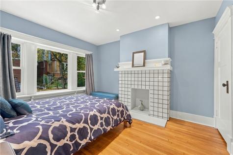 5828 Nicholson Street Squirrel Hill PA 15217
