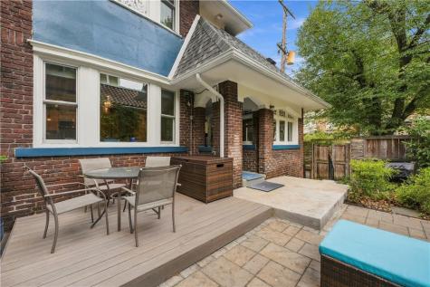 5828 Nicholson Street Squirrel Hill PA 15217