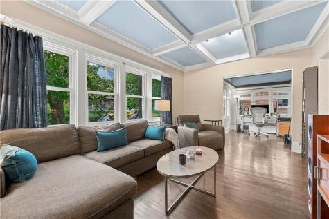 5828 Nicholson Street Squirrel Hill PA 15217