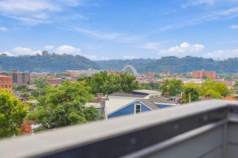 238 E Jefferson Street Central North Side PA 15212
