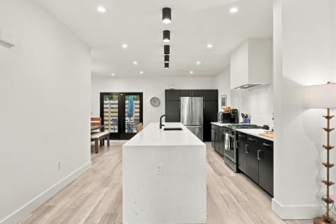 238 E Jefferson Street Central North Side PA 15212