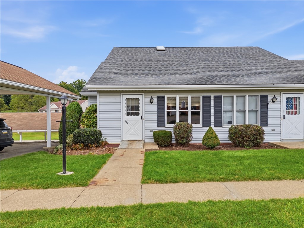 306 Evergreen Court Saxonburg Boro PA 16056