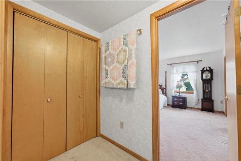 306 Evergreen Court Saxonburg Boro PA 16056