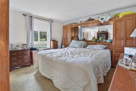 2527 Hunting Ridge Trail South Fayette PA 15017