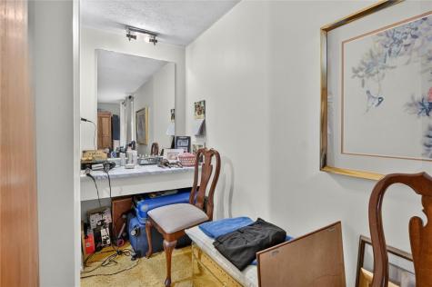 2527 Hunting Ridge Trail South Fayette PA 15017