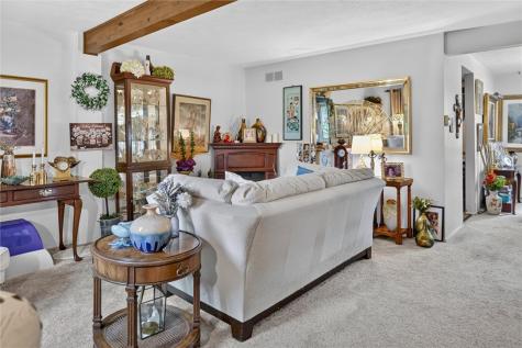 2527 Hunting Ridge Trail South Fayette PA 15017
