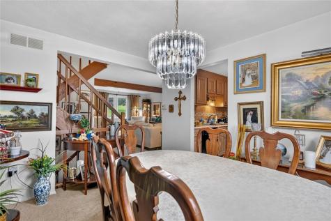 2527 Hunting Ridge Trail South Fayette PA 15017