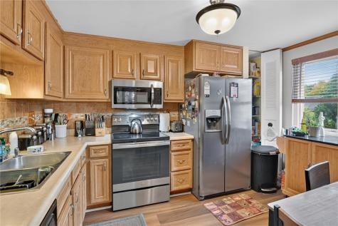 2527 Hunting Ridge Trail South Fayette PA 15017