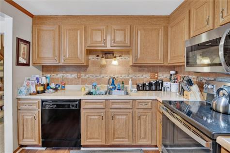 2527 Hunting Ridge Trail South Fayette PA 15017